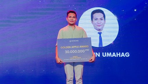 when-i-see-the-students-grow-in-their-own-ways-it-is-a-great-feeling-that-i-am-part-of-building-their-future