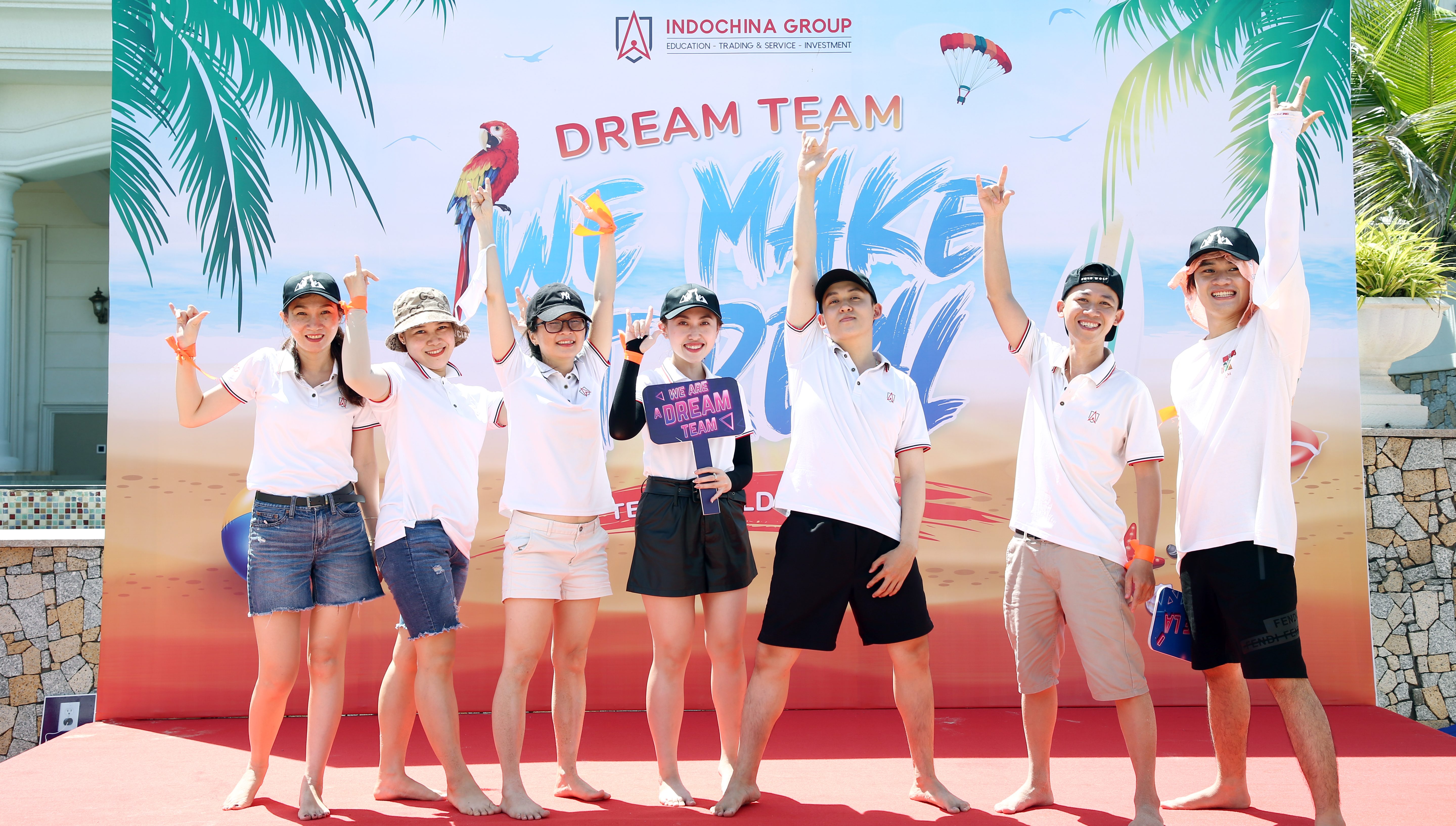 members-of-office-operations-departments-sharing-about-the-team-building-and-closing-ceremony-of-the-academic-year-2021-2022