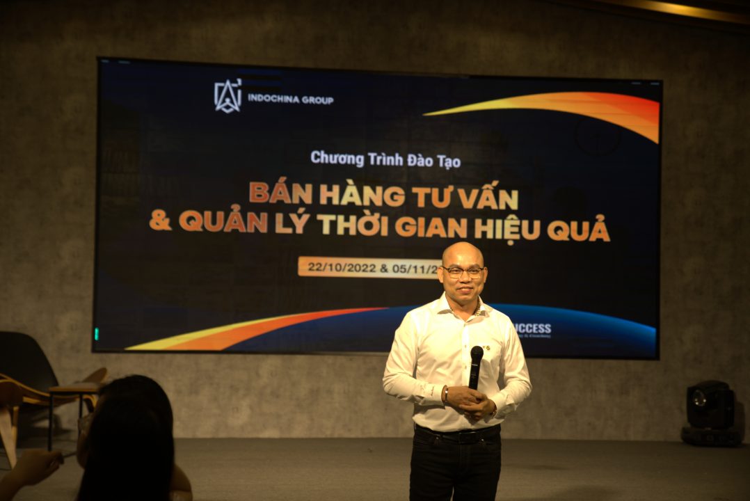 khoi-pho-thong-trien-khai-chuong-trinh-dao-tao-doi-ngu-tu-van-tuyen-sinh-va-cham-soc-khach-hang