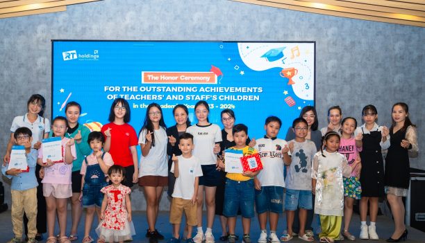 the-honor-ceremony-for-the-outstanding-achievements-of-teachers-and-staffs-children-in-the-academic-year-2023-2024-at-rt-holdings