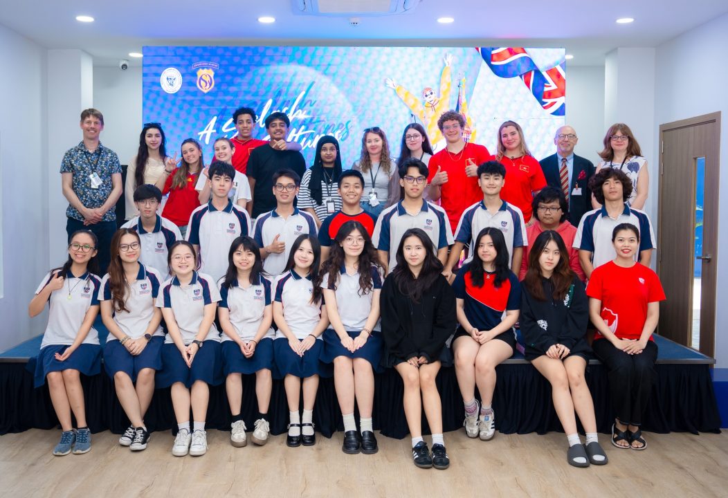 pennschool-extends-warm-welcome-to-oxford-spires-academy-students-for-a-meaningful-cultural-exploration